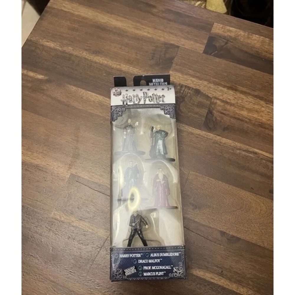 HARRY POTTER NANO METAL FIGURES box set‎